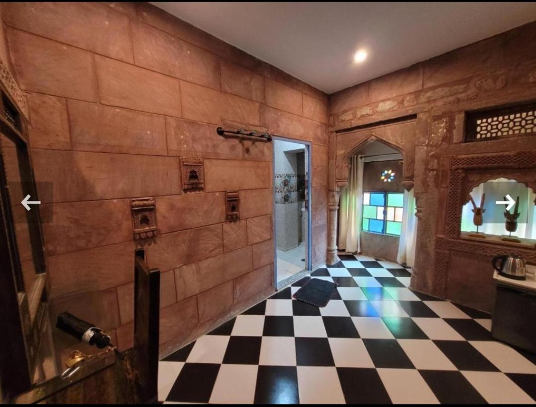 The Kutumb Villa - A Heritage Home Stay Джодхпур Екстер'єр фото