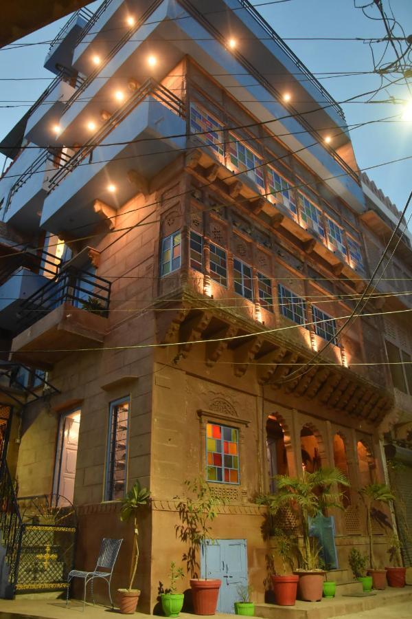 The Kutumb Villa - A Heritage Home Stay Джодхпур Екстер'єр фото