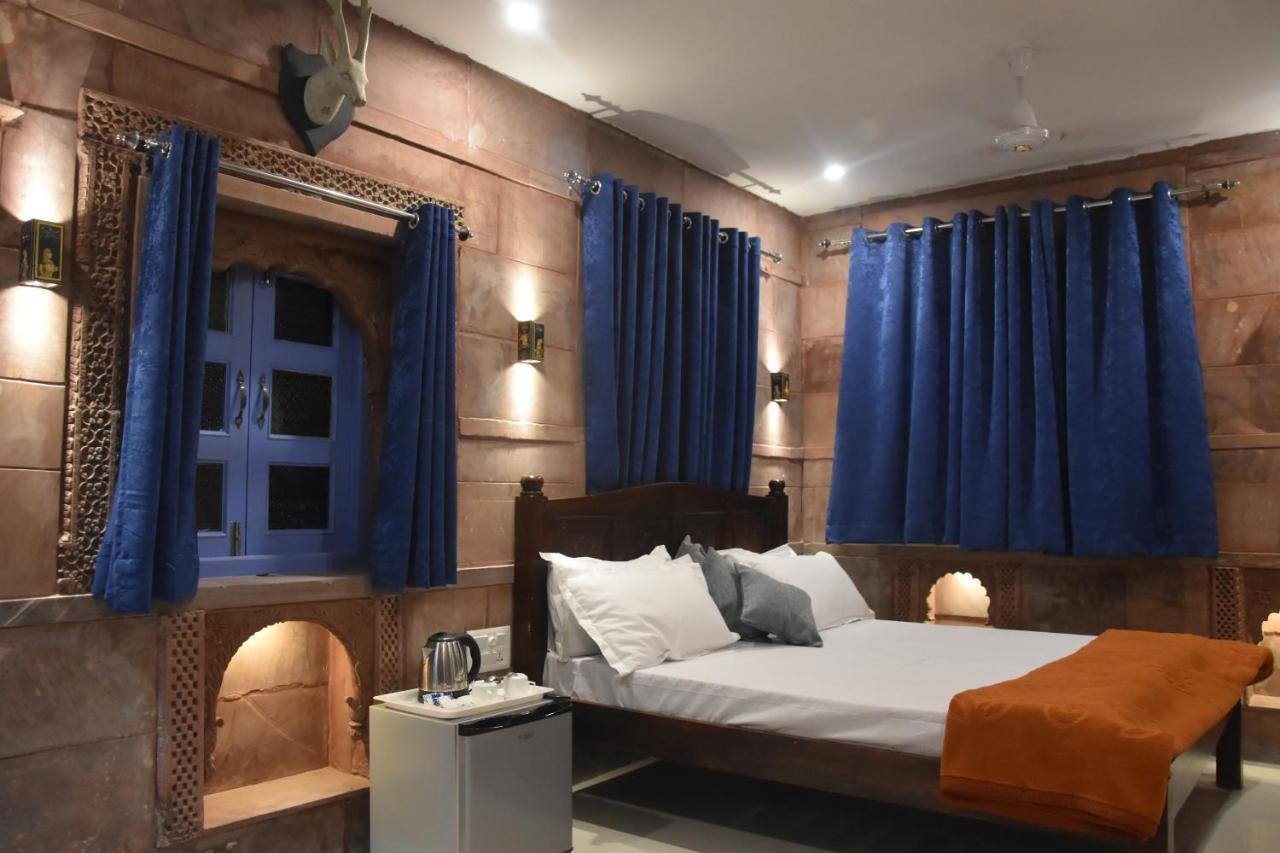 The Kutumb Villa - A Heritage Home Stay Джодхпур Екстер'єр фото